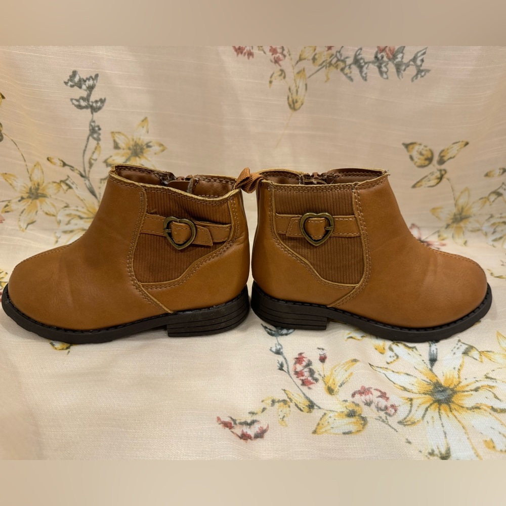 Carter's Girl Toddler Faux Leather Chelsea Boots Brown Size 8